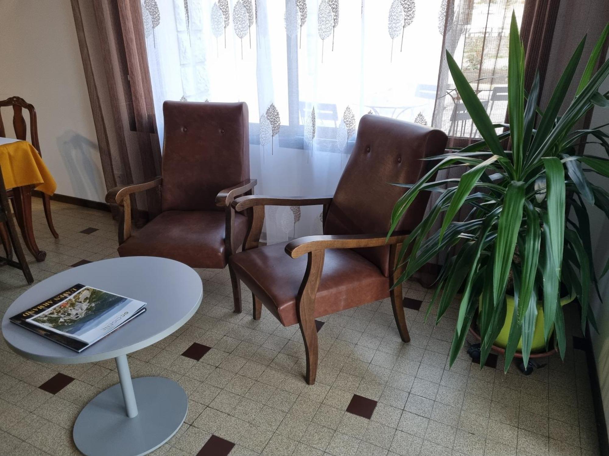 Au Pont De La Gineze Bed & Breakfast Barjac  Bagian luar foto